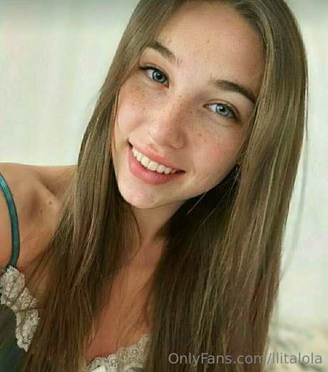 Nacktes geleaktes OnlyFans-Foto von Llitalola