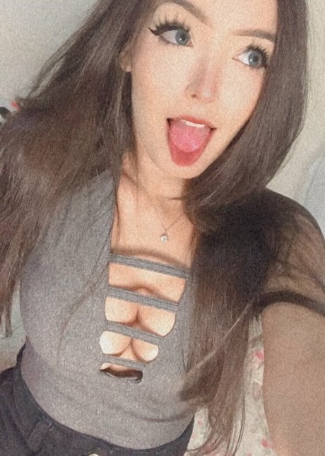 Nacktes geleaktes OnlyFans-Foto von Mizuhart