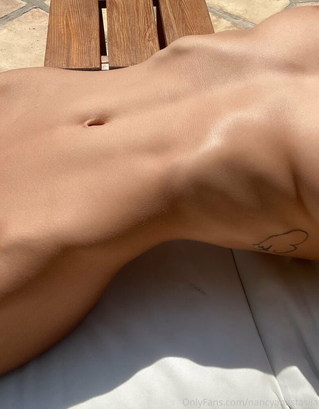 Nacktes geleaktes OnlyFans-Foto von Nancyanastasiia