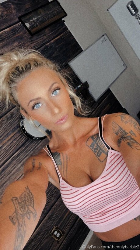 Theonlybarbi2