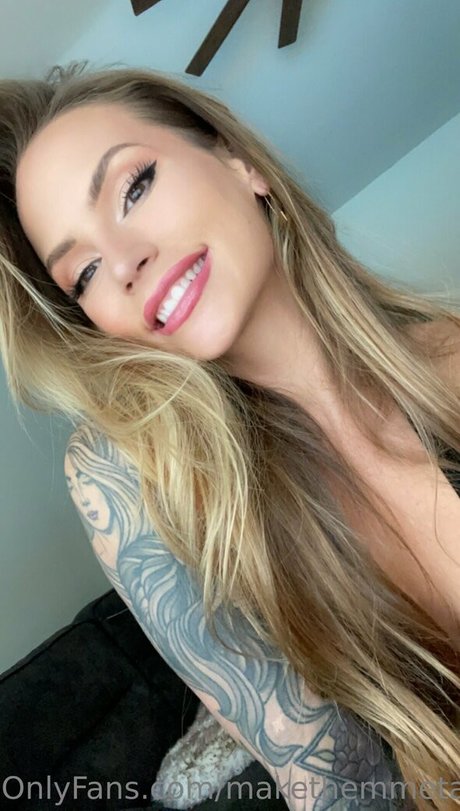 Nacktes geleaktes OnlyFans-Foto von Makethemmetal