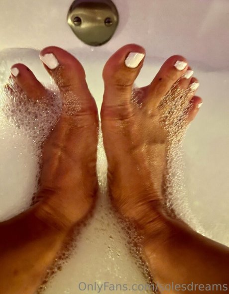 Nacktes geleaktes OnlyFans-Foto von Solesdreams
