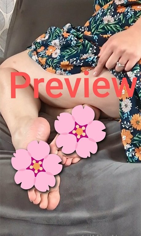 Nacktes geleaktes OnlyFans-Foto von Lilmissnaaya