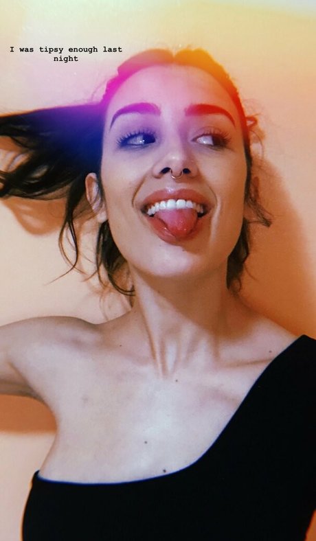 Nacktes geleaktes OnlyFans-Foto von Delaroo