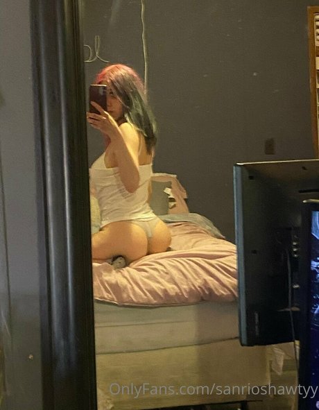 Nacktes geleaktes OnlyFans-Foto von Spookysanrihoe