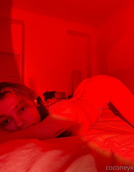 Nacktes geleaktes OnlyFans-Foto von Coconeyx