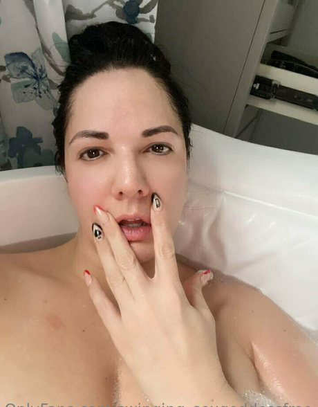 Nacktes geleaktes OnlyFans-Foto von Swingingsexgoddessfree