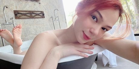 Nacktes geleaktes OnlyFans-Foto von Maimy Nyan