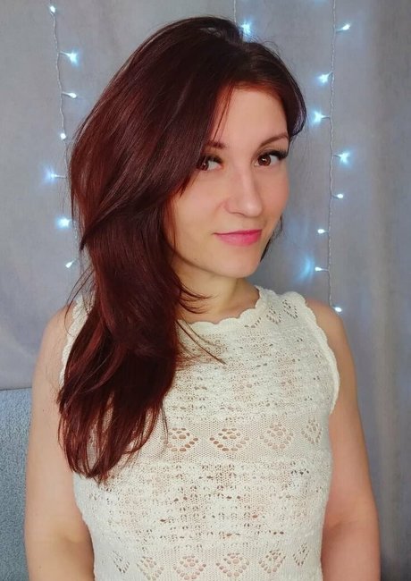 Nacktes geleaktes OnlyFans-Foto von Veronikavirt