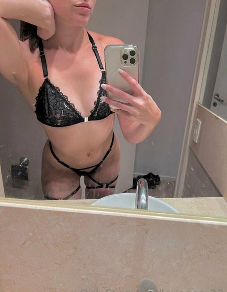 Nacktes geleaktes OnlyFans-Foto von Lovannafree