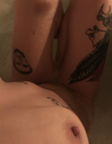 Nacktes geleaktes OnlyFans-Foto von Parisbush