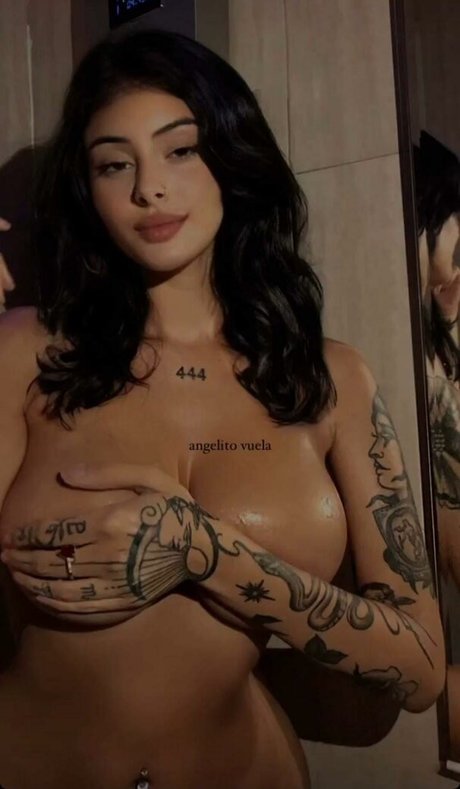 Nacktes geleaktes OnlyFans-Foto von Paaaubg