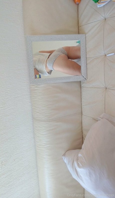 Nacktes geleaktes OnlyFans-Foto von Trippylittlehippi