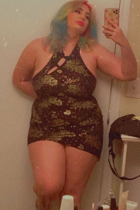 Nacktes geleaktes OnlyFans-Foto von Pixlsugr