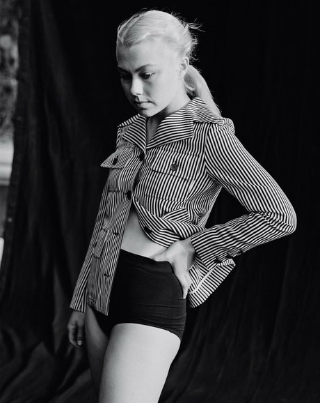 Nacktes geleaktes OnlyFans-Foto von Phoebe Bridgers