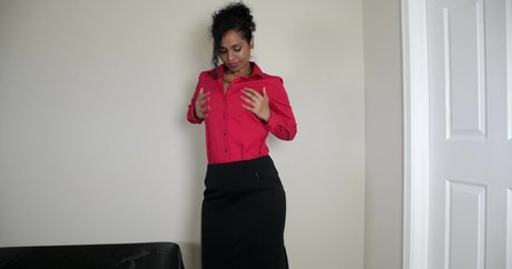 Nacktes geleaktes OnlyFans-Foto von Horny Lily