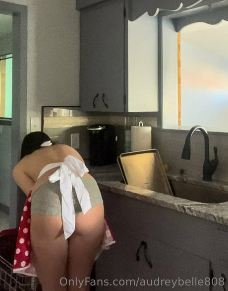 Nacktes geleaktes OnlyFans-Foto von Audreybelle808