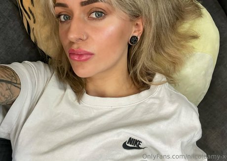 Nacktes geleaktes OnlyFans-Foto von Niicoleamyx