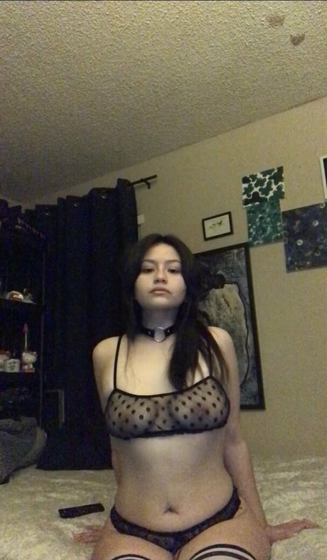 Nacktes geleaktes OnlyFans-Foto von Medusasins