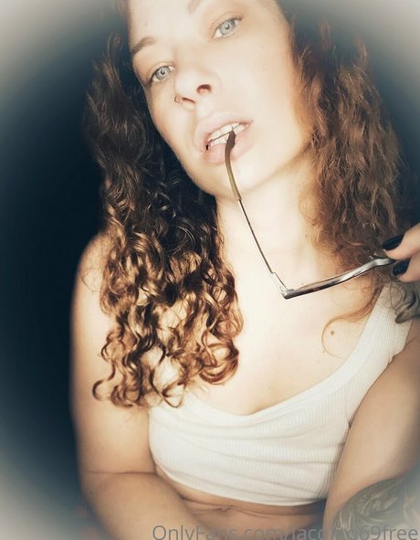 Nacktes geleaktes OnlyFans-Foto von Lacolito69free