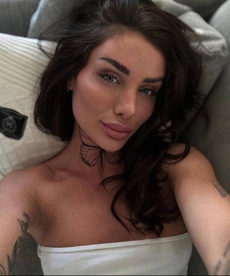 Alicelovestrawberries