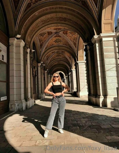 Foxy_lisaa