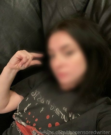 Nacktes geleaktes OnlyFans-Foto von Thecensoredwriter
