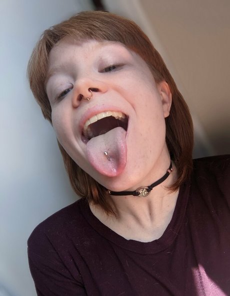 Nacktes geleaktes OnlyFans-Foto von Bambiibabee