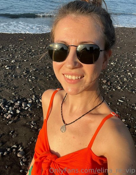 Elina_re_vip