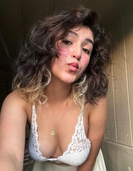 Nacktes geleaktes OnlyFans-Foto von Kristalqr