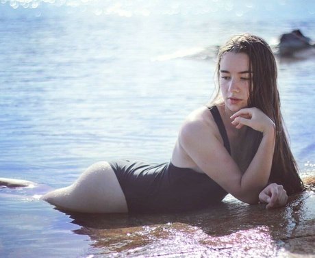 Nacktes geleaktes OnlyFans-Foto von Missmikkaa