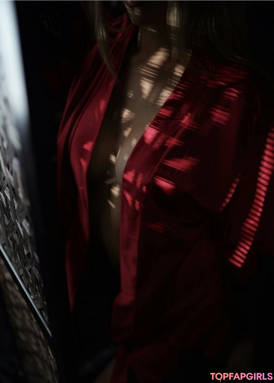 Nacktes geleaktes OnlyFans-Foto von Wonderwomanddd #2 Nacktes geleaktes OnlyFans-Foto von Wonderwomanddd #2