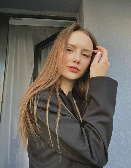 Nacktes geleaktes OnlyFans-Foto von Emmmas