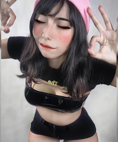 Lilywaifu