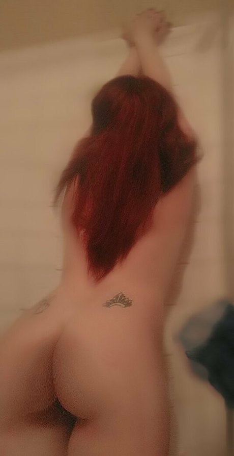 Nacktes geleaktes OnlyFans-Foto von Alexialove