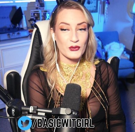 BasicWitGirl