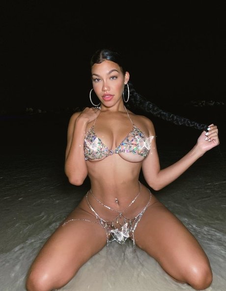 Nacktes geleaktes OnlyFans-Foto von Xttiona
