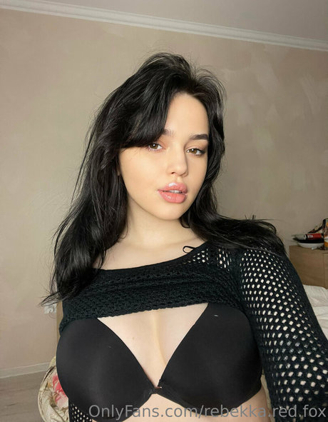 Nacktes geleaktes OnlyFans-Foto von Rebekkaredfox