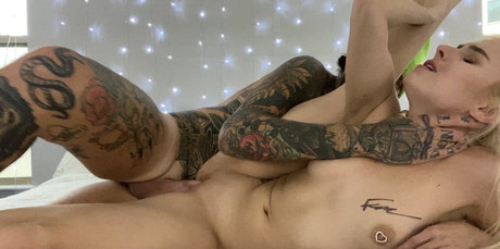 Ariabanksxxx