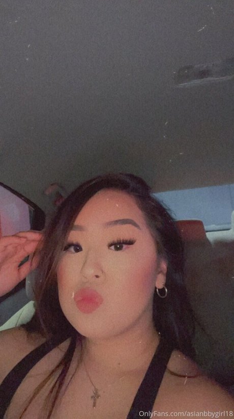 Nacktes geleaktes OnlyFans-Foto von Asianbbygirl18