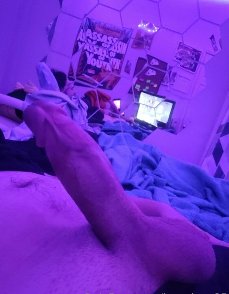 Nacktes geleaktes OnlyFans-Foto von Leoprince95