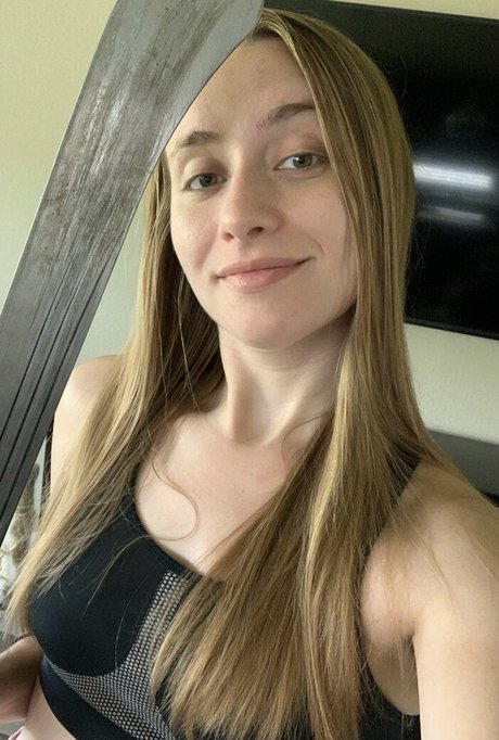 Nacktes geleaktes OnlyFans-Foto von Alanis King