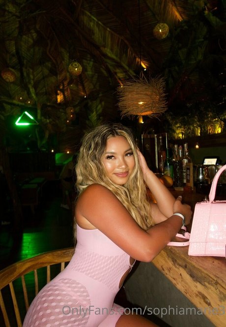 Nacktes geleaktes OnlyFans-Foto von Sophiamarie3