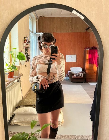 Nacktes geleaktes OnlyFans-Foto von Malesia Baby