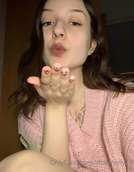 Nacktes geleaktes OnlyFans-Foto von Pppoisonnnivy