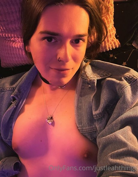 Nacktes geleaktes OnlyFans-Foto von Justleahthings