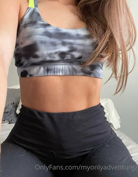Nacktes geleaktes OnlyFans-Foto von Myonlyadventurez