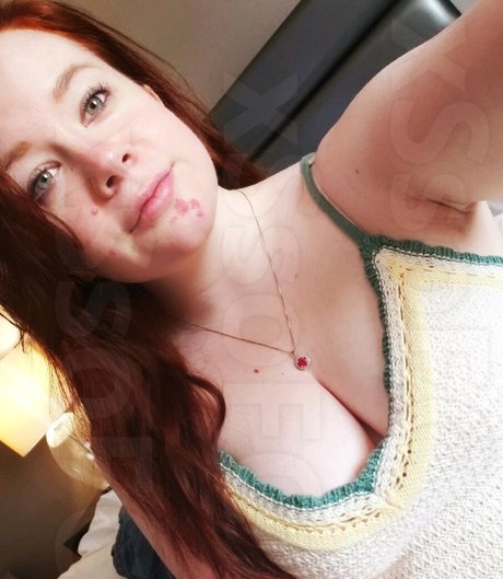 Nacktes geleaktes OnlyFans-Foto von Bittietv