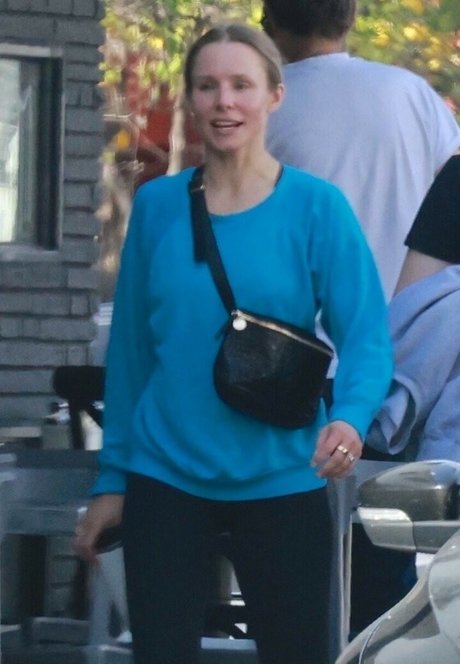 Nacktes geleaktes OnlyFans-Foto von Kristen Bell