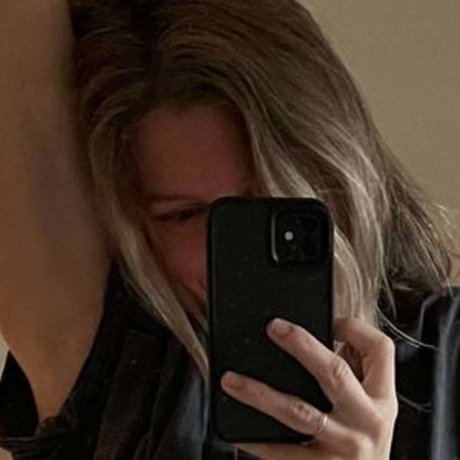 Nacktes geleaktes OnlyFans-Foto von Molly Sunshine